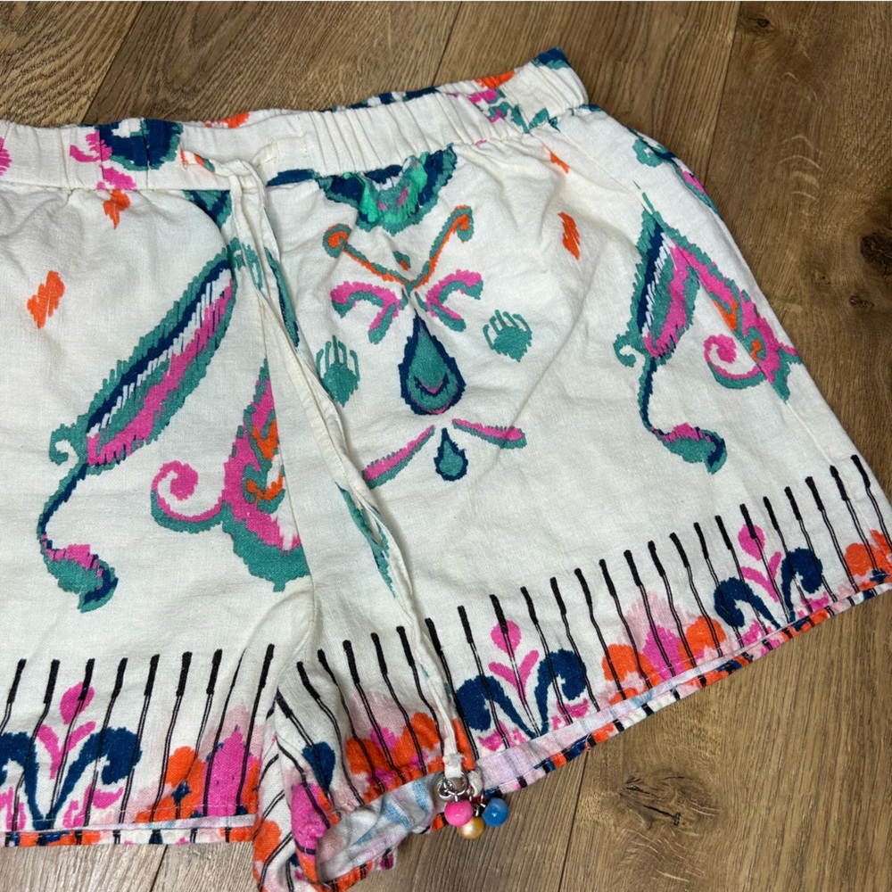 ZARA white with pink and turq detail shorts - Size M - Picture 3 of 6